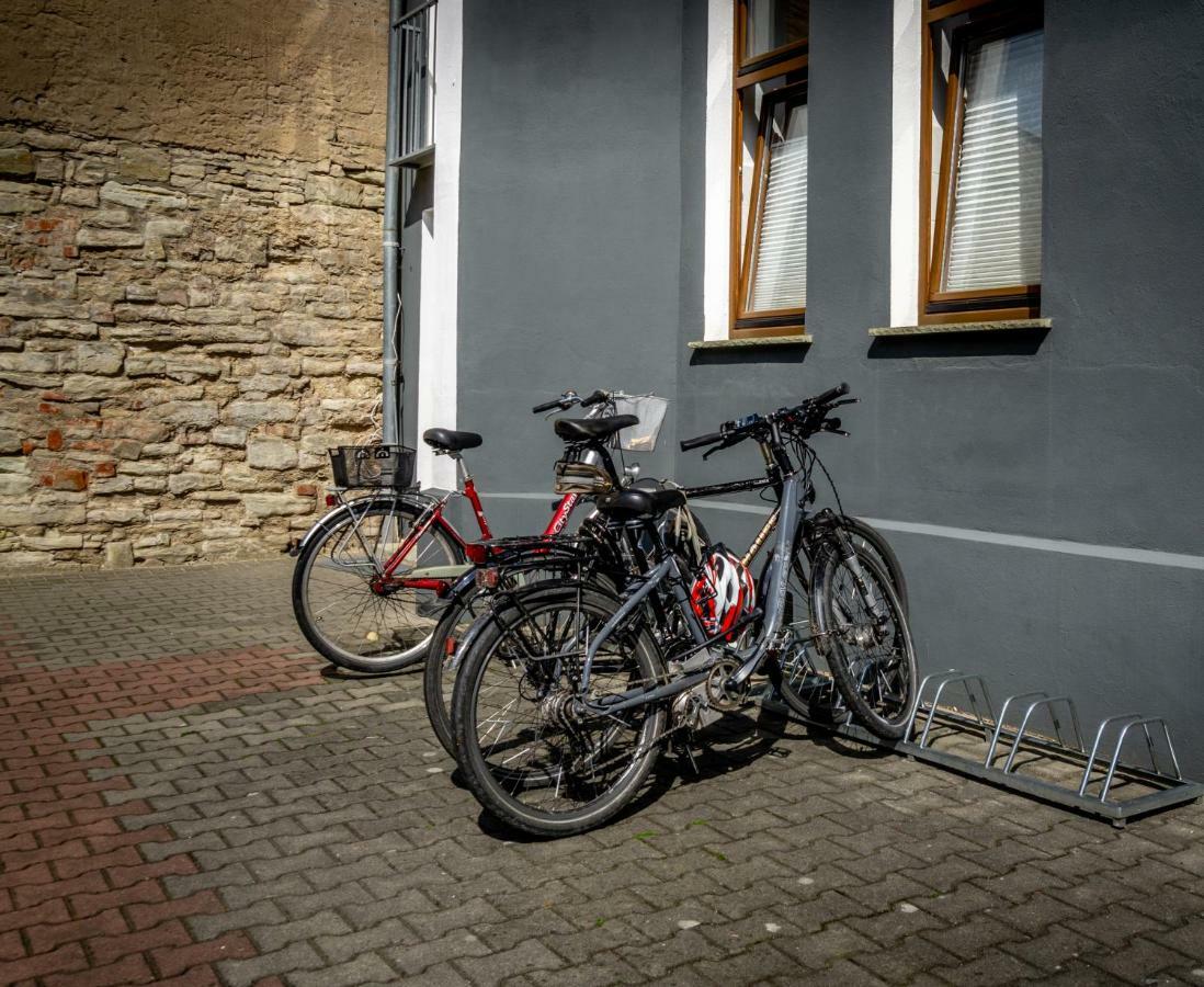 Sl'Otel - Das Stadthotel - Voll Klimatisiert Bernburg Buitenkant foto